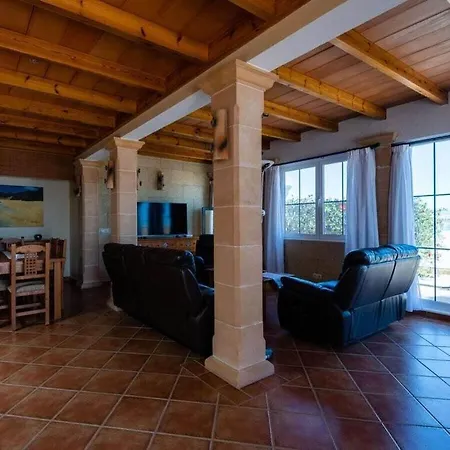 Villa Fernando, Panorama Jardin *